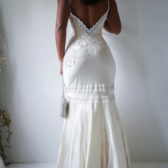 Rare Vintage Sue Wong Ivory Beaded Silk Gown!! - Picture 5 of 7